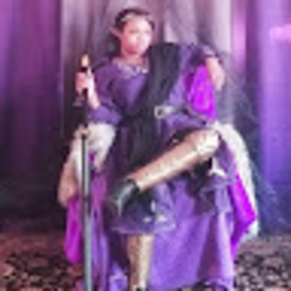 Meet your Posher, Alexis - Picture 1 of 1